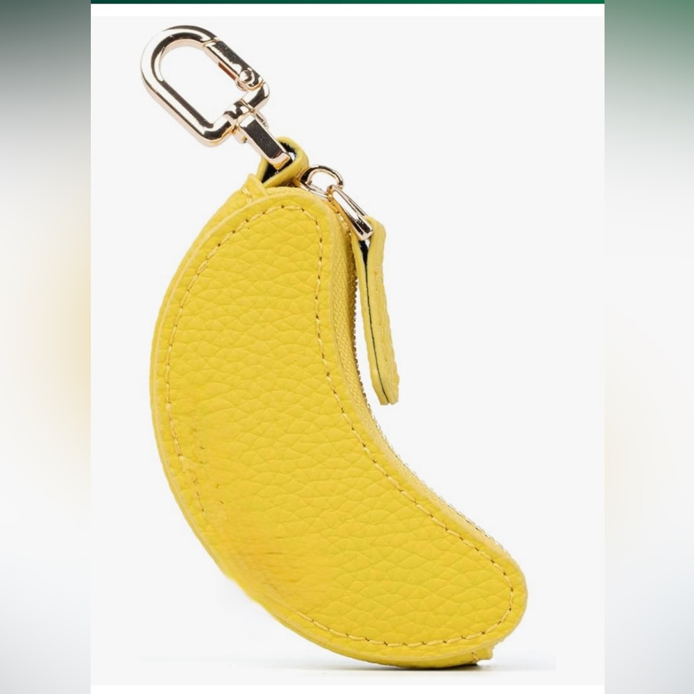 Yellow Banana-Shaped Coin Purse